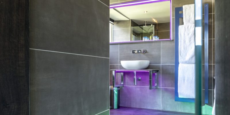 Maison on Windermere Bathrooms